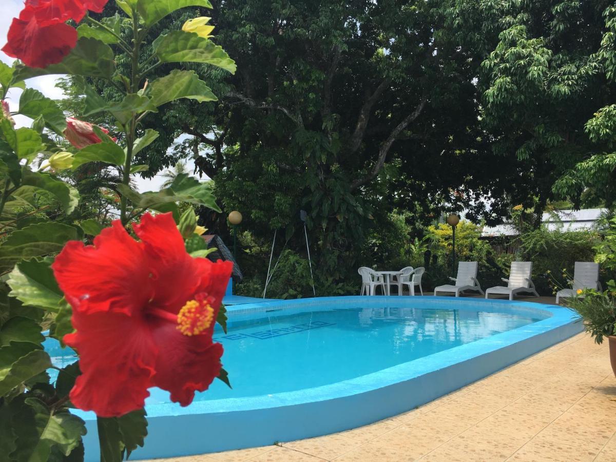 Hotel Santo Vanuatu Luganville Exterior foto